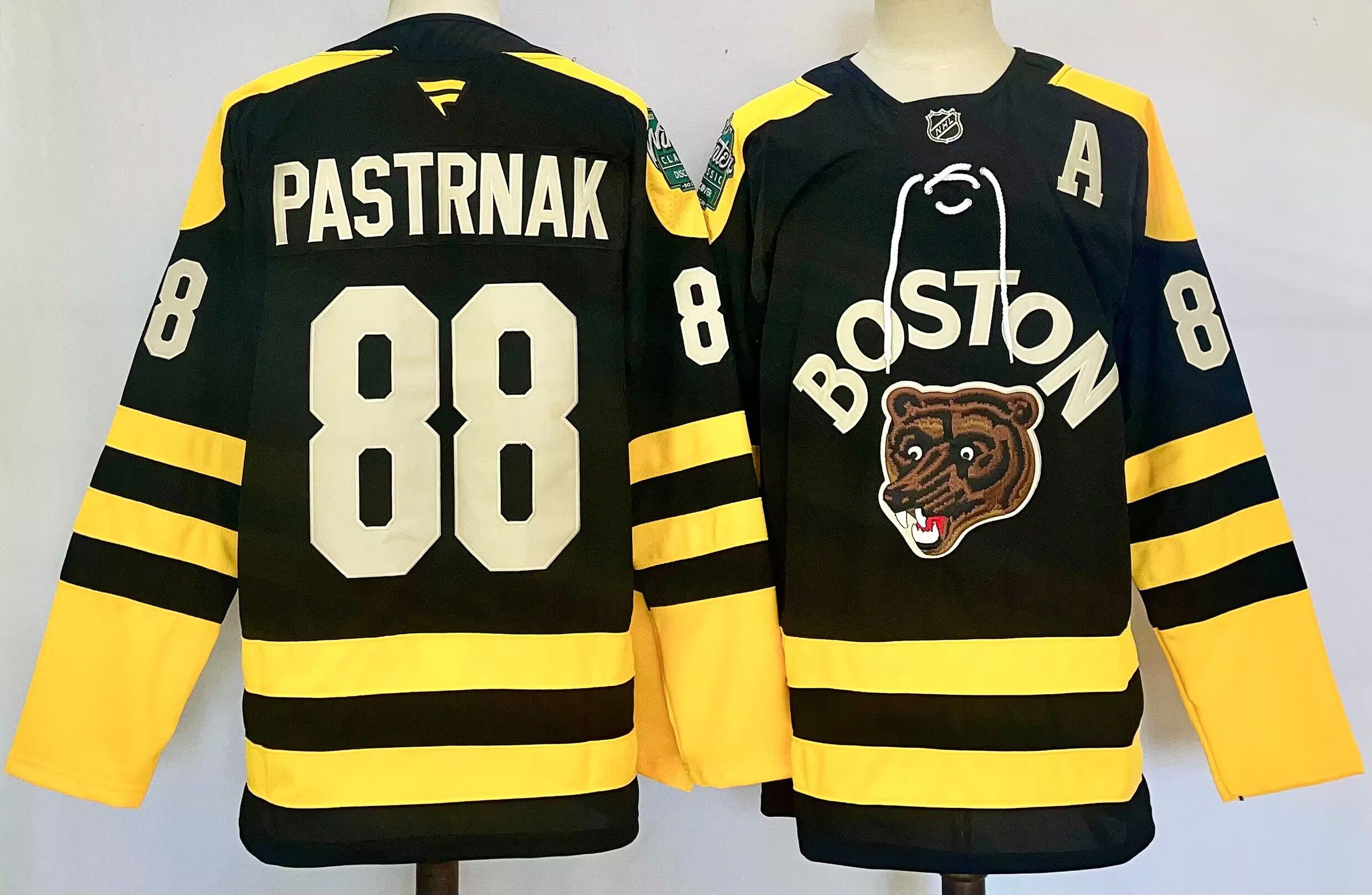 Men Boston Bruins #88 Pastrnak Black 2025 Home Premier Player NHL Jersey